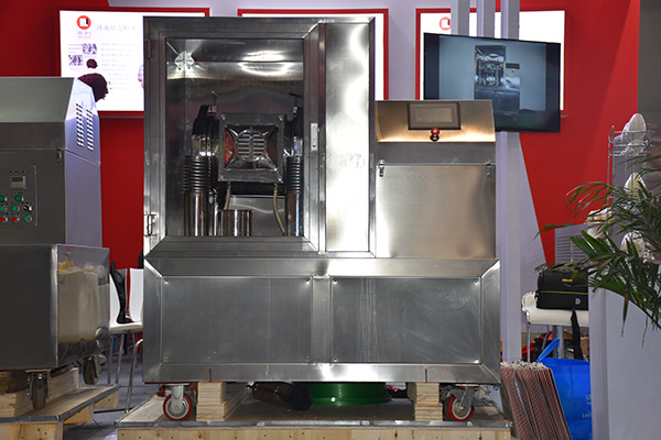 中藥超微粉碎機的功能簡介